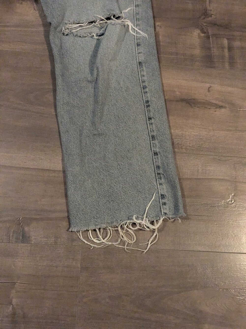 Zara High Rise Wideleg Jeans with Rip - Picture 6 of 16